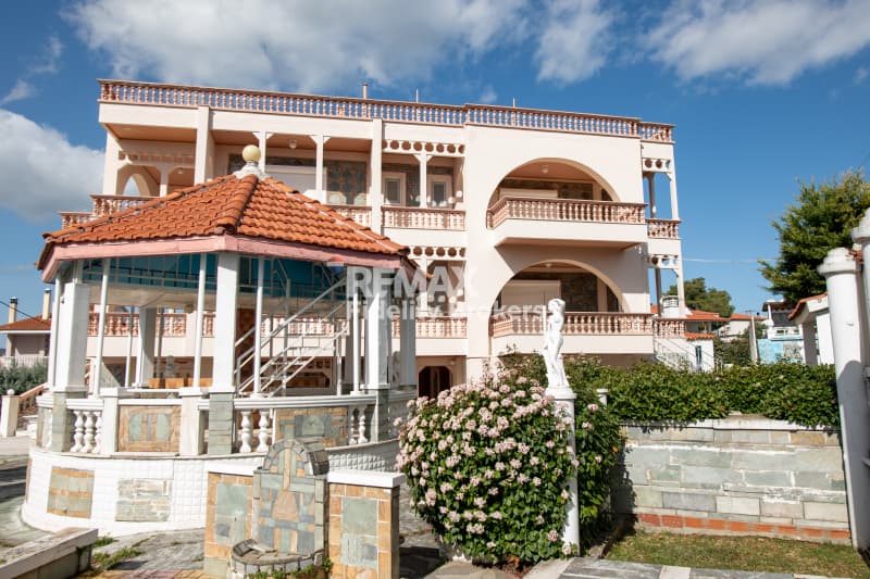 House in Kapandriti, Com. Kapandriti — Photo 15 of 31