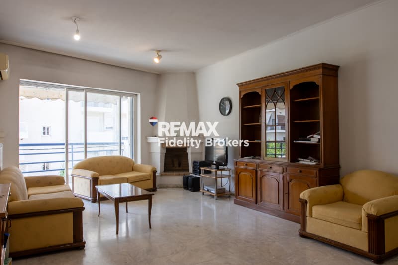 Apartment in Alsos, Nea Smyrni — Photo 4 of 15