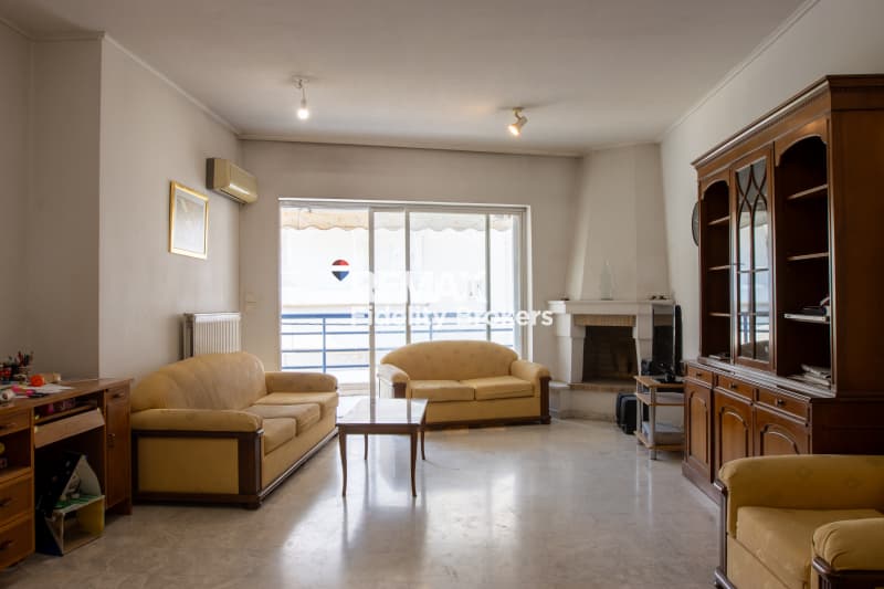 Apartment in Alsos, Nea Smyrni — Photo 2 of 15