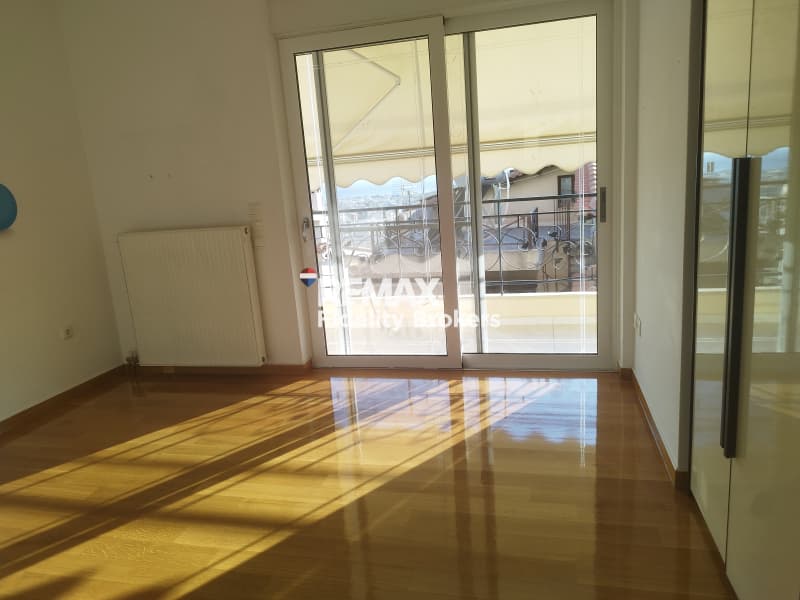 Διαμέρισμα στην Αιξωνή, Γλυφάδα — Φωτογραφία 1 από 12