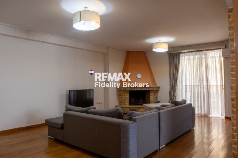 Apartment in Ano Glyfada, Glyfada — Photo 1 of 27