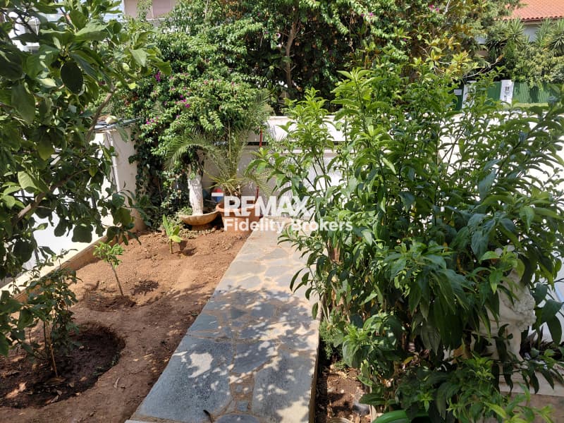 House in Panionia, Glyfada — Photo 16 of 28