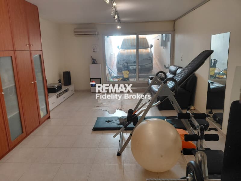 House in Panionia, Glyfada — Photo 8 of 28
