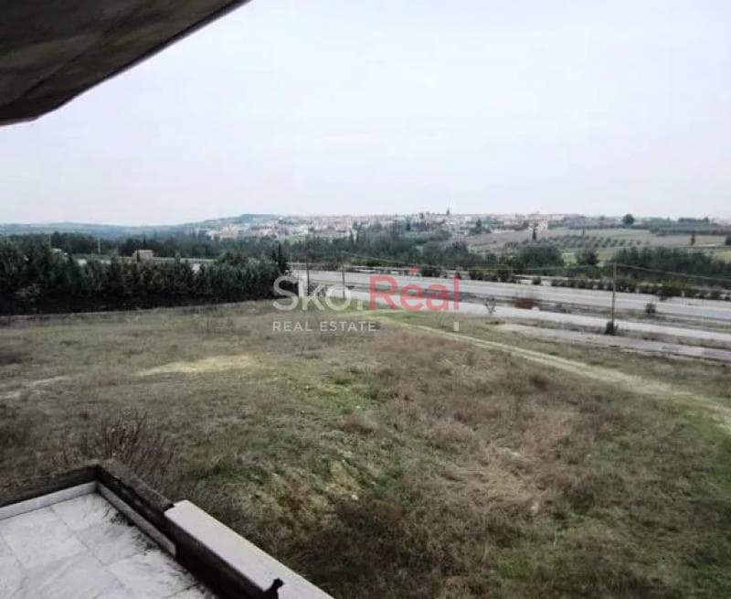 Ελαφρύς Βιομηχανικός Χώρος στην Κάτω Σχολάρι, Μίκρα — Φωτογραφία 13 από 24