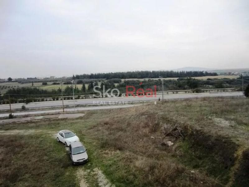 Ελαφρύς Βιομηχανικός Χώρος στην Κάτω Σχολάρι, Μίκρα — Φωτογραφία 17 από 24