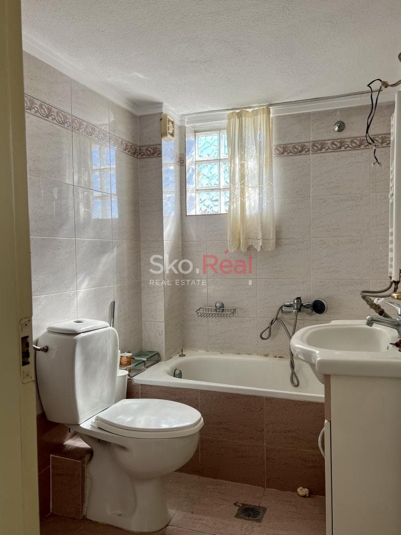 Apartment in Center, Thermi — Photo 13 of 17