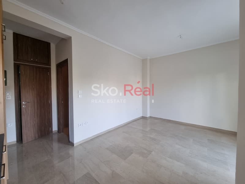 Apartment in Peraia, Peraia — Photo 3 of 25