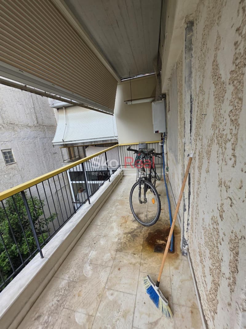 Apartment in Center, Thermi — Photo 18 of 25