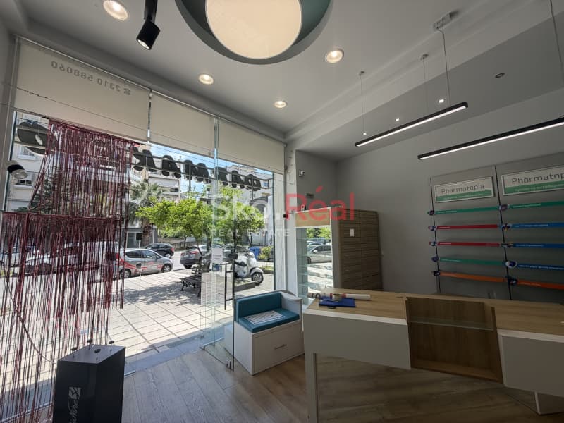 Retail Store in Ano Ilioupoli, Stavroupoli — Photo 2 of 19