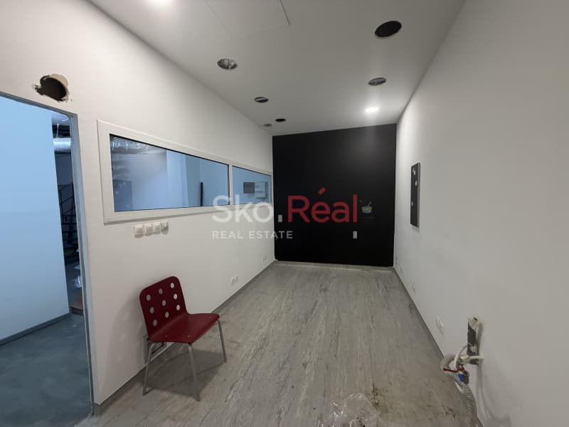 Retail Store in Ano Ilioupoli, Stavroupoli — Photo 18 of 19
