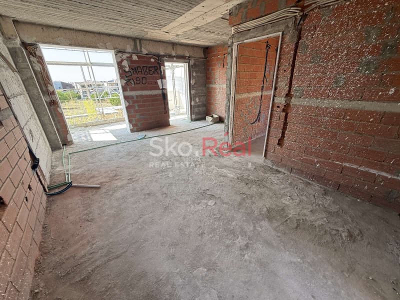 Apartment in Center, Thermi — Photo 3 of 25