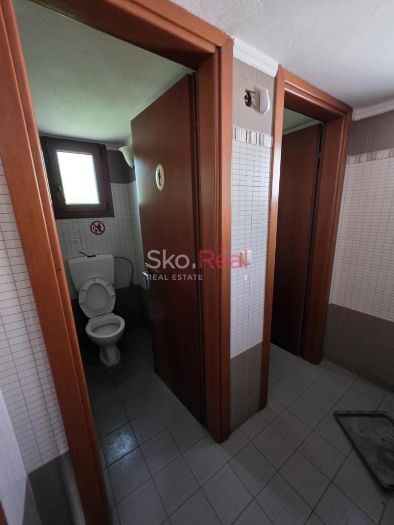 Κατάστημα στην Τριάδιο, Θέρμη — Φωτογραφία 18 από 25