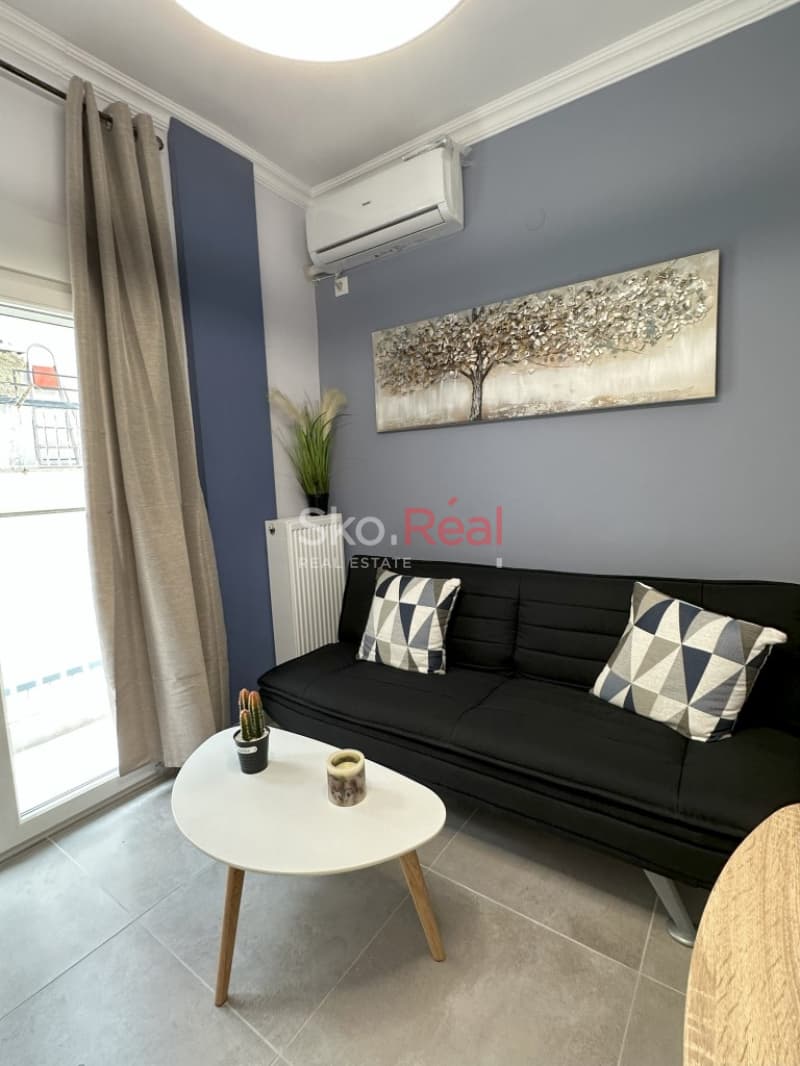 Apartment in Center, Neapoli — Photo 3 of 17