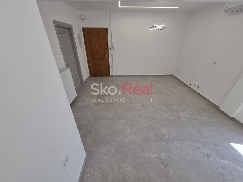 Apartment in Center, Stavroupoli — Photo 5 of 25