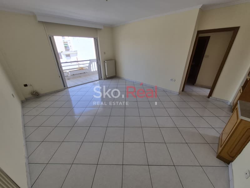 Apartment in Kato Ilioupoli, Stavroupoli — Photo 1 of 29