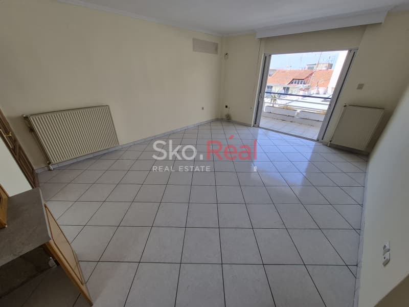 Apartment in Kato Ilioupoli, Stavroupoli — Photo 2 of 29