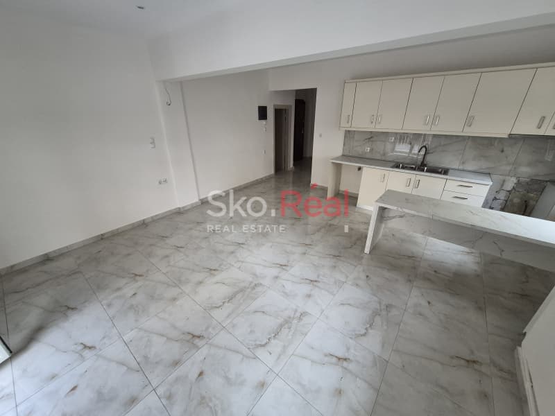 Apartment in Metagogon, Ampelokipoi — Photo 3 of 25