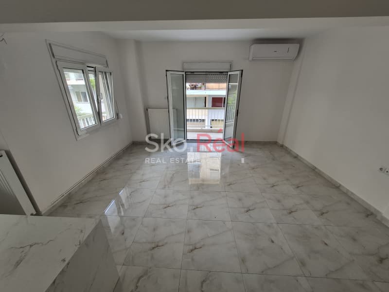 Apartment in Metagogon, Ampelokipoi — Photo 4 of 25