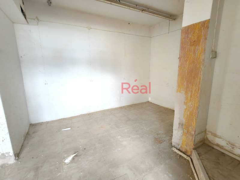 Warehouse in Center, Kalamaria — Photo 12 of 17