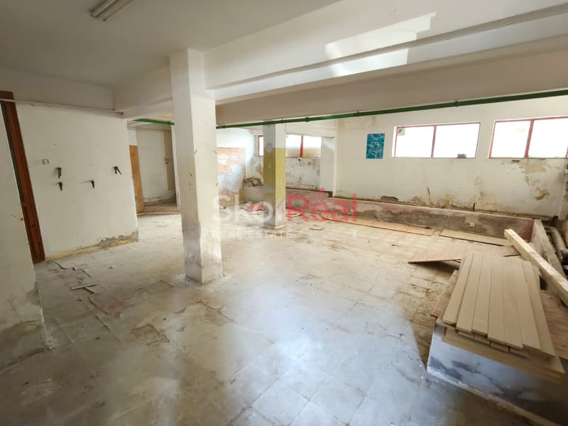 Warehouse in Center, Kalamaria — Photo 7 of 17