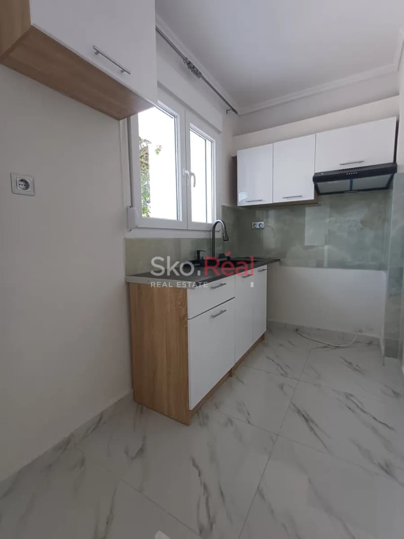 Apartment in Foinikas, Kalamaria — Photo 7 of 20