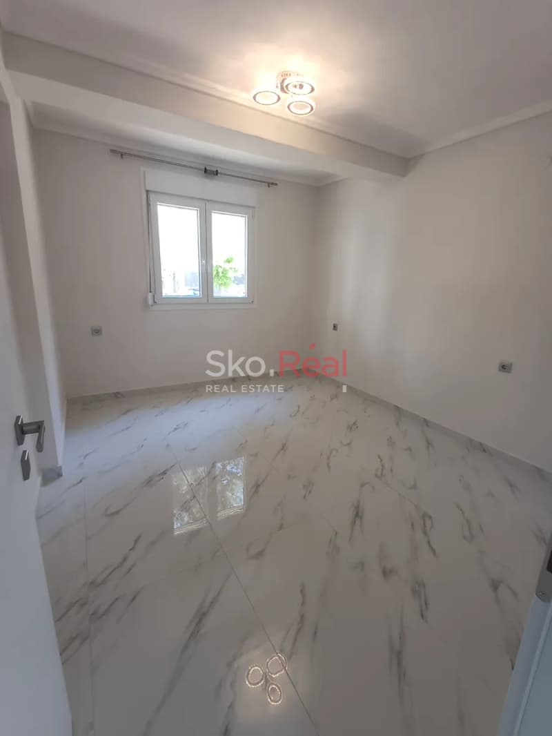 Apartment in Foinikas, Kalamaria — Photo 6 of 20