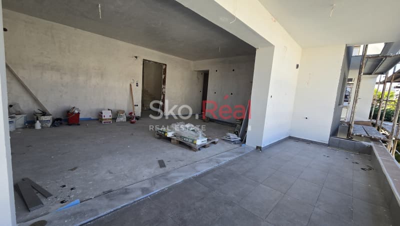 Apartment in Center, Pylea — Photo 21 of 25