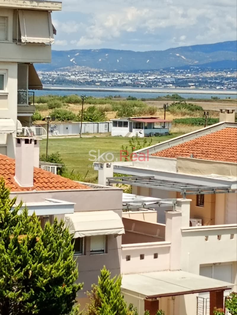 Apartment in Peraia, Peraia — Photo 15 of 25
