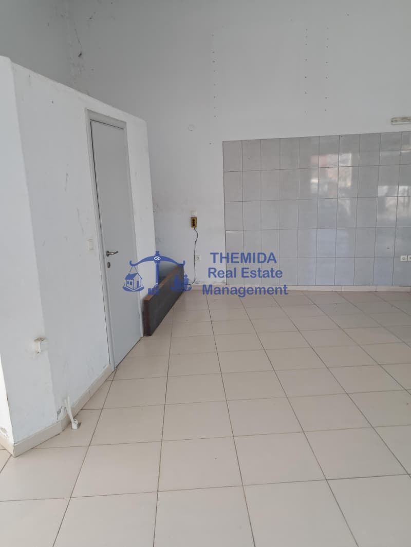Κατάστημα στην Βασιλικά, Βασιλικά — Φωτογραφία 5 από 10