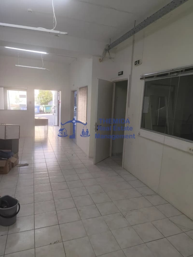 Κατάστημα στην Τρίλοφο, Μίκρα — Φωτογραφία 2 από 12