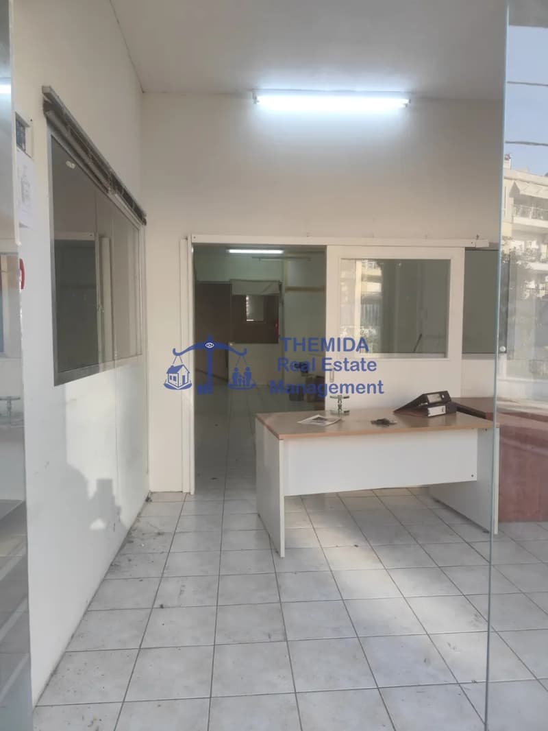 Κατάστημα στην Τρίλοφο, Μίκρα — Φωτογραφία 1 από 12