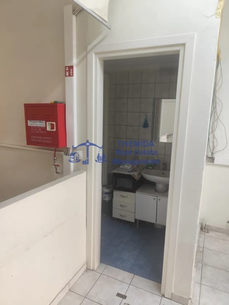 Κατάστημα στην Τρίλοφο, Μίκρα — Φωτογραφία 9 από 12