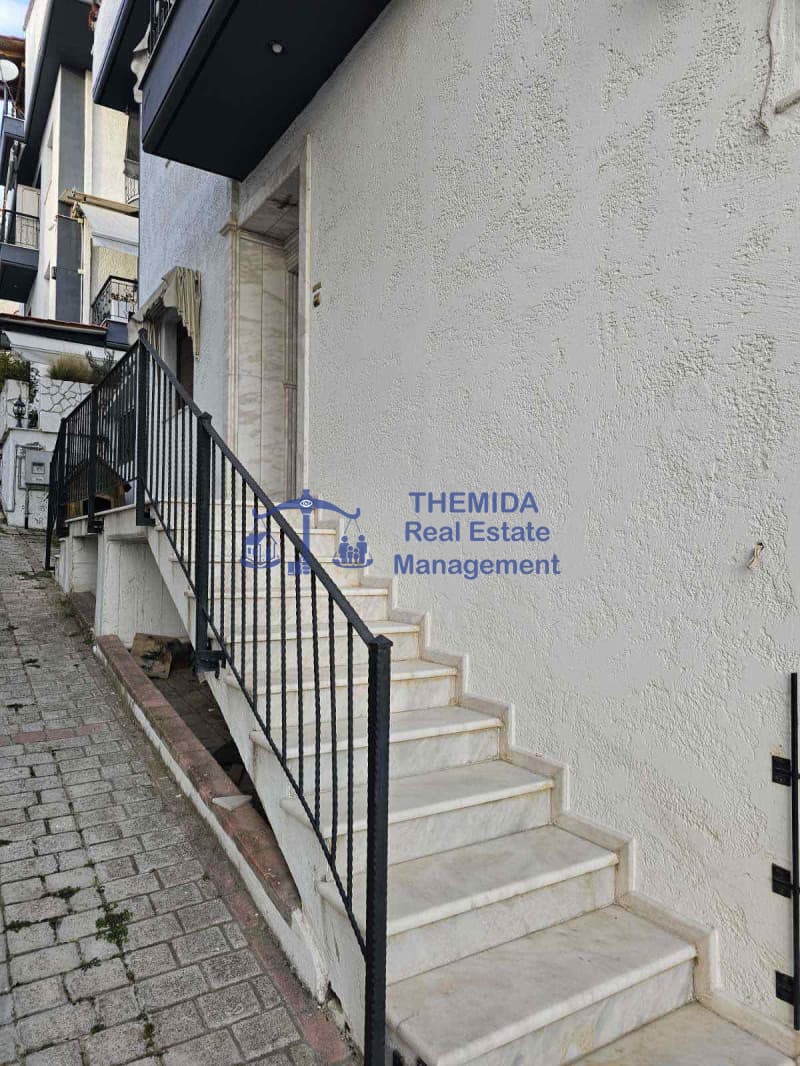 Μονοκατοικία στην Φίλυρο, Πεύκα — Φωτογραφία 30 από 30