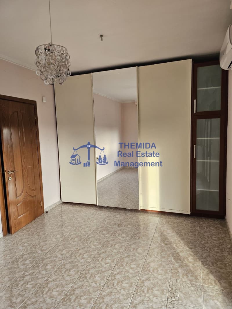 Μονοκατοικία στην Φίλυρο, Πεύκα — Φωτογραφία 26 από 30