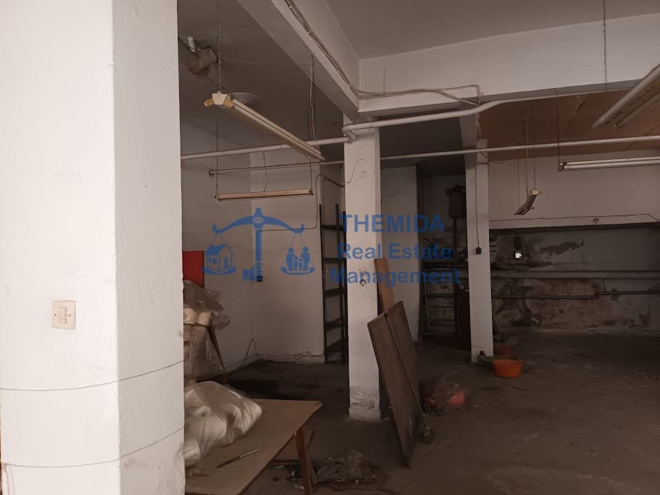 Warehouse in Riga Feraiou, Neapoli — Photo 15 of 21