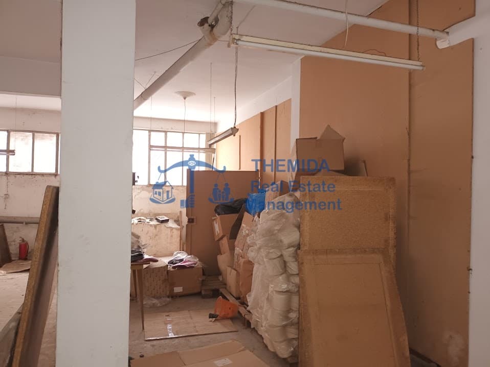 Warehouse in Riga Feraiou, Neapoli — Photo 17 of 21