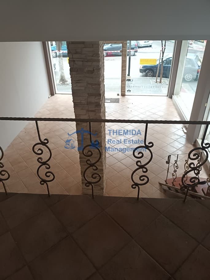 Retail Store in Eptalofos, Ampelokipoi — Photo 19 of 26