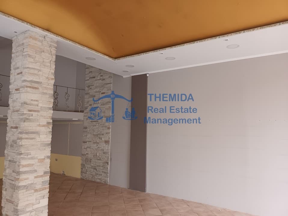 Retail Store in Eptalofos, Ampelokipoi — Photo 22 of 26