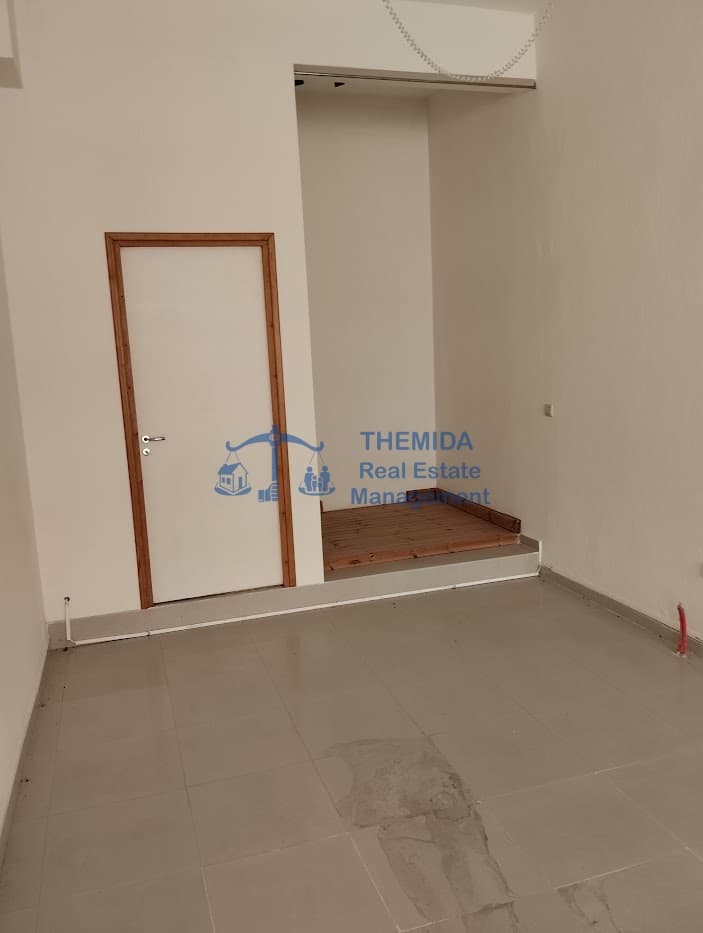 Κατάστημα στην Βασιλικά, Βασιλικά — Φωτογραφία 3 από 3