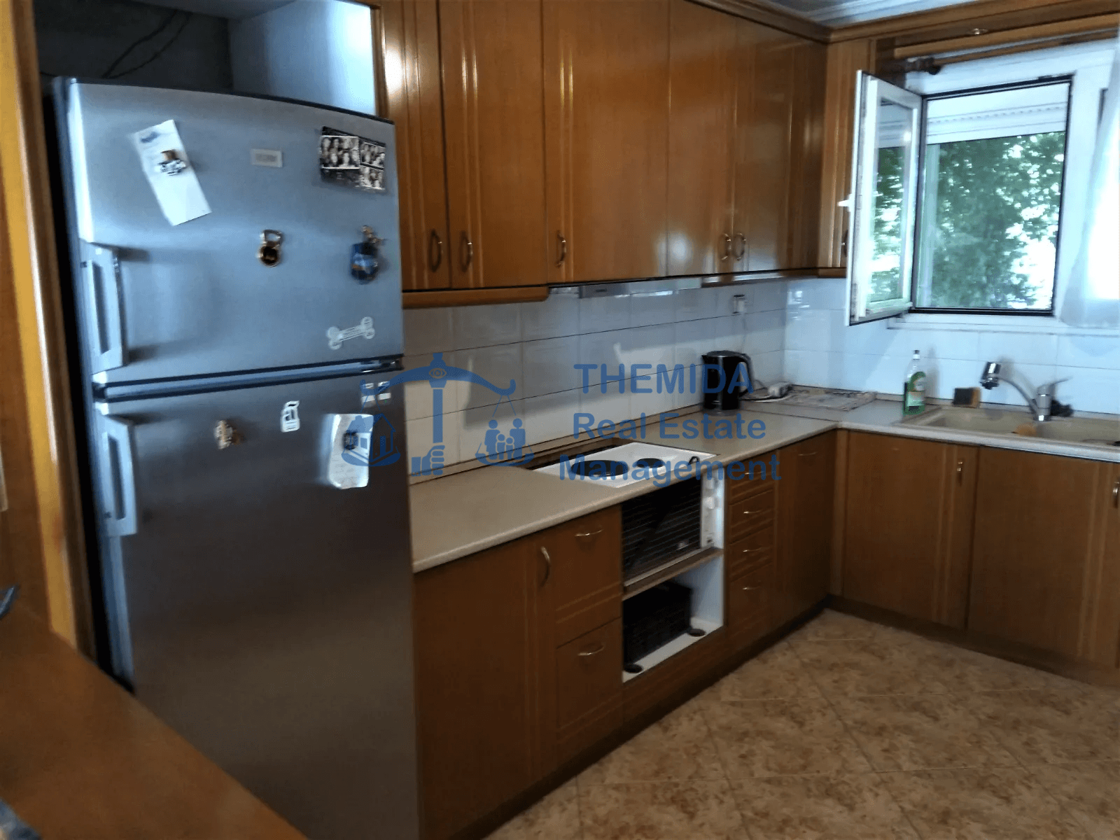 House in Panorama, Panorama — Photo 4 of 10