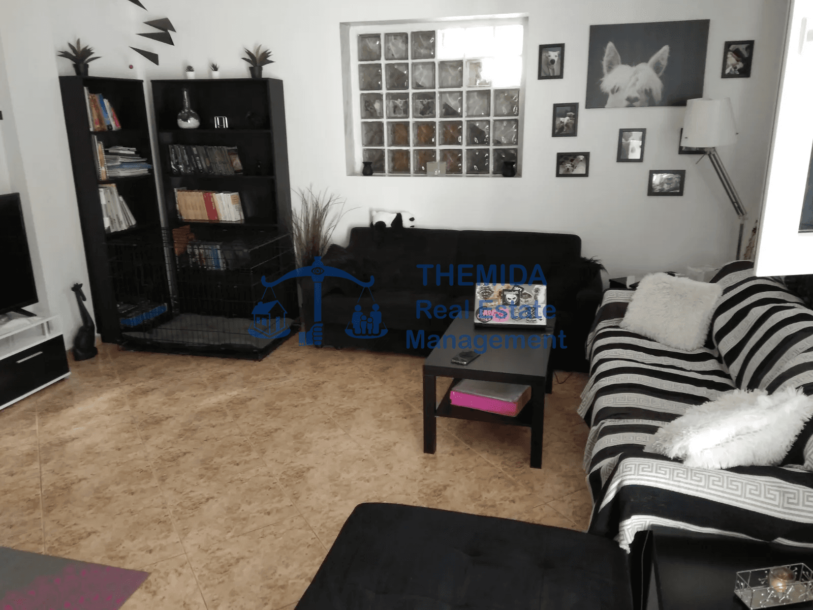 House in Panorama, Panorama — Photo 9 of 10