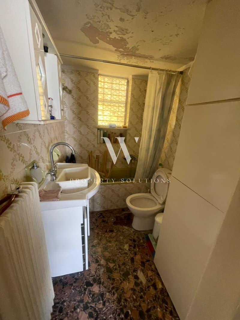 Apartment in Aspra Chomata, Nikaia — Photo 10 of 26