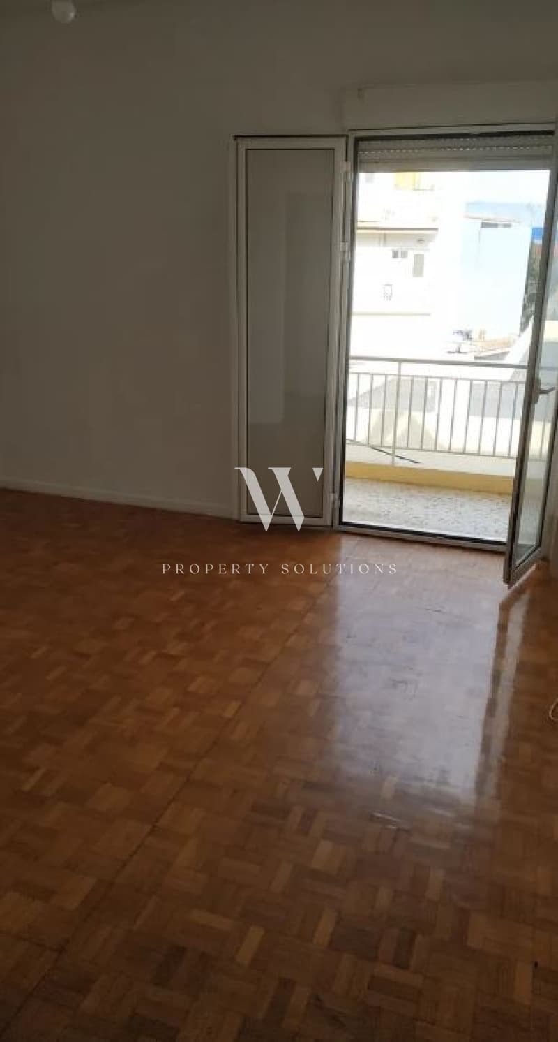 Apartment in Maniatika, Piraeus — Photo 8 of 11