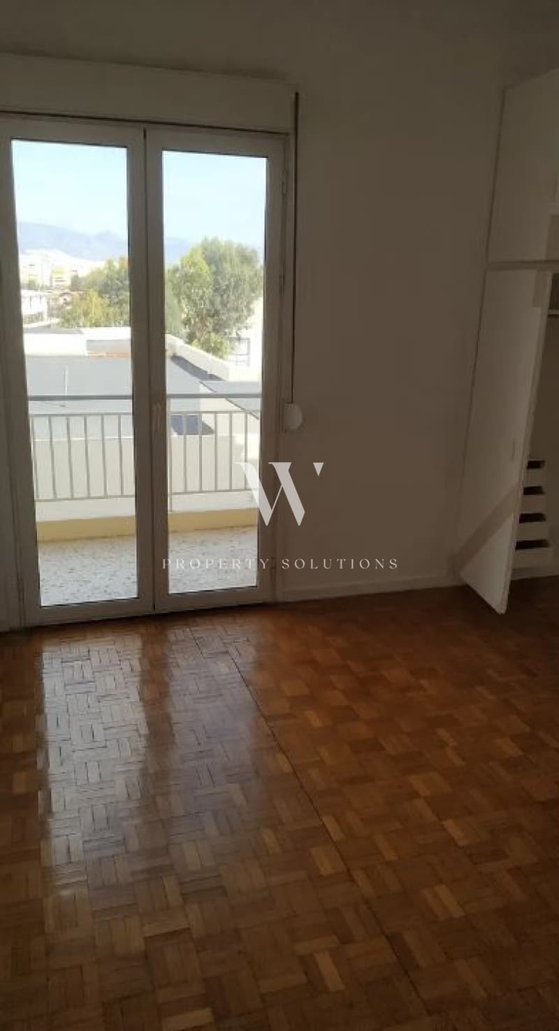 Apartment in Maniatika, Piraeus — Photo 4 of 11