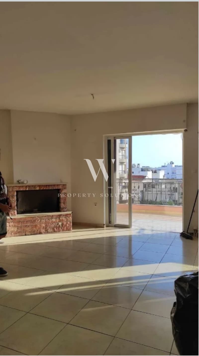 Apartment in Analipsi, Agioi Anargiroi — Photo 1 of 24