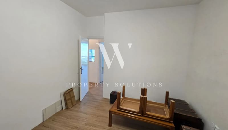 Apartment in Center, Moschato — Photo 8 of 9