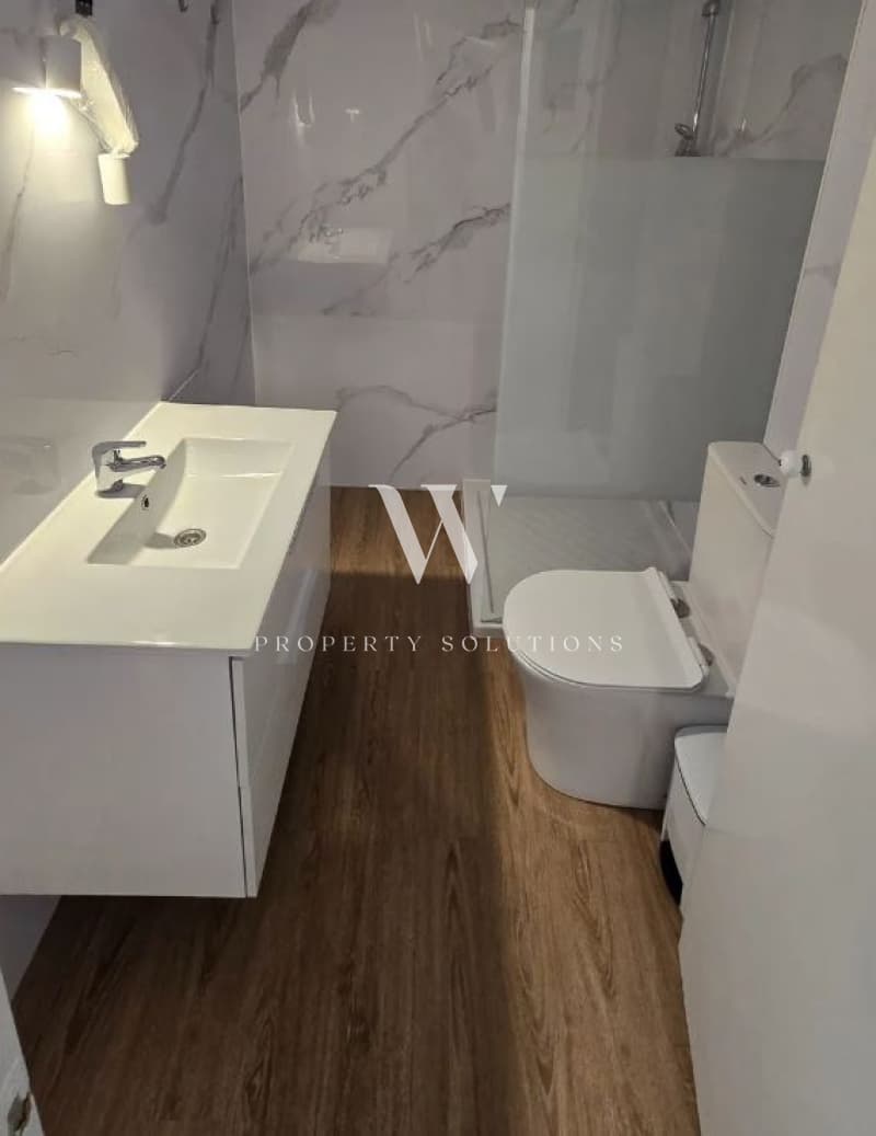 Apartment in Center, Moschato — Photo 9 of 9