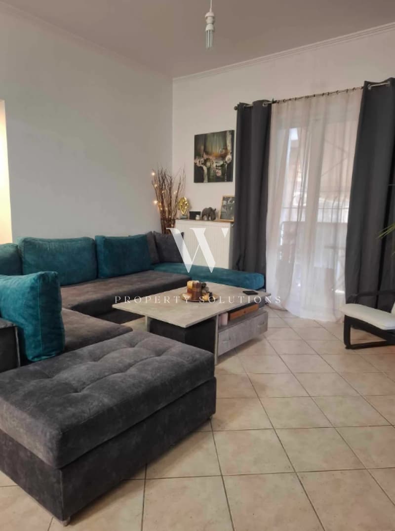 Apartment in Kaminia, Piraeus — Photo 4 of 25