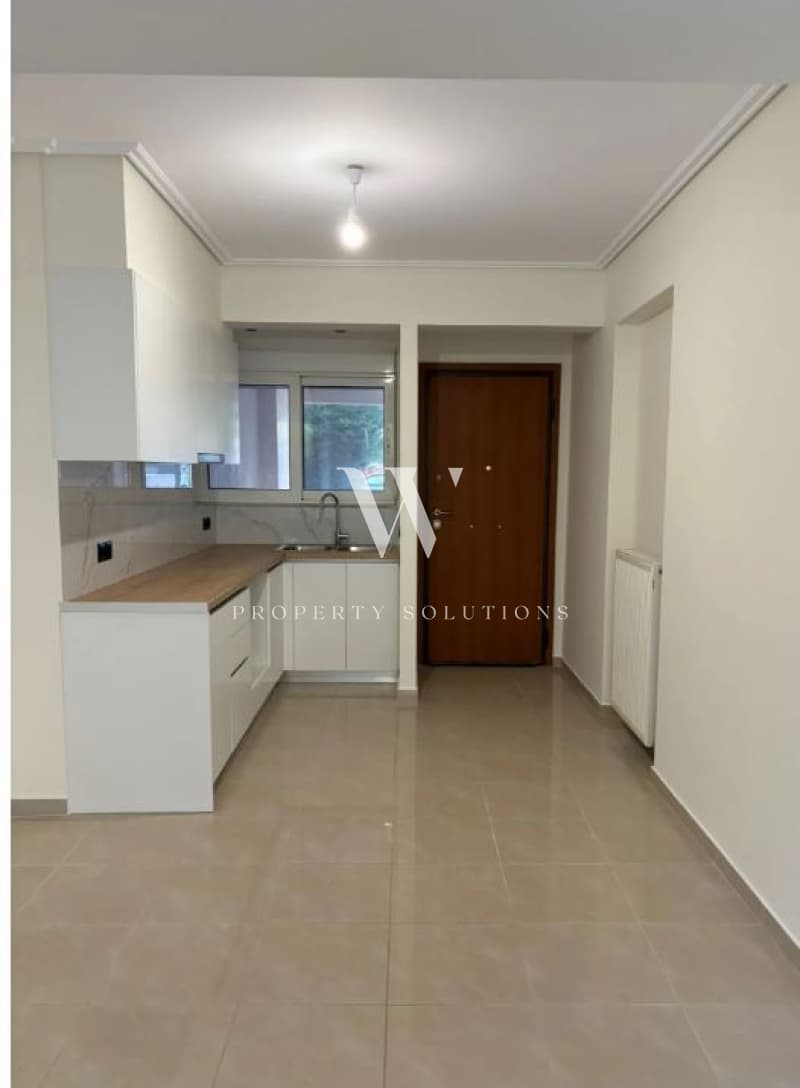 Apartment in Chrisaki, Nea Smyrni — Photo 1 of 14