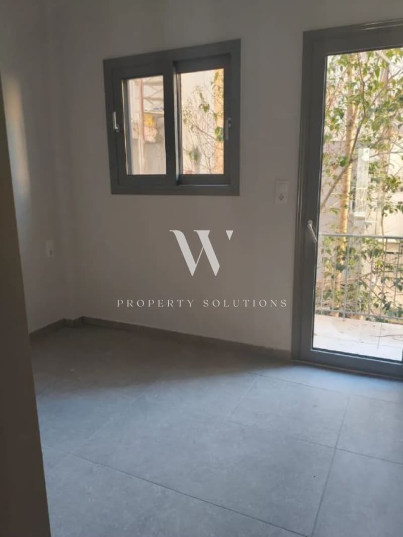 Apartment in Center, Dafni — Photo 11 of 14